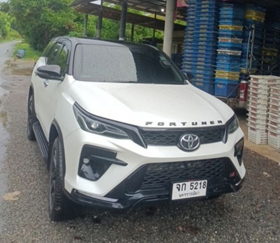 all new fortuner 7 ที่นั่ง