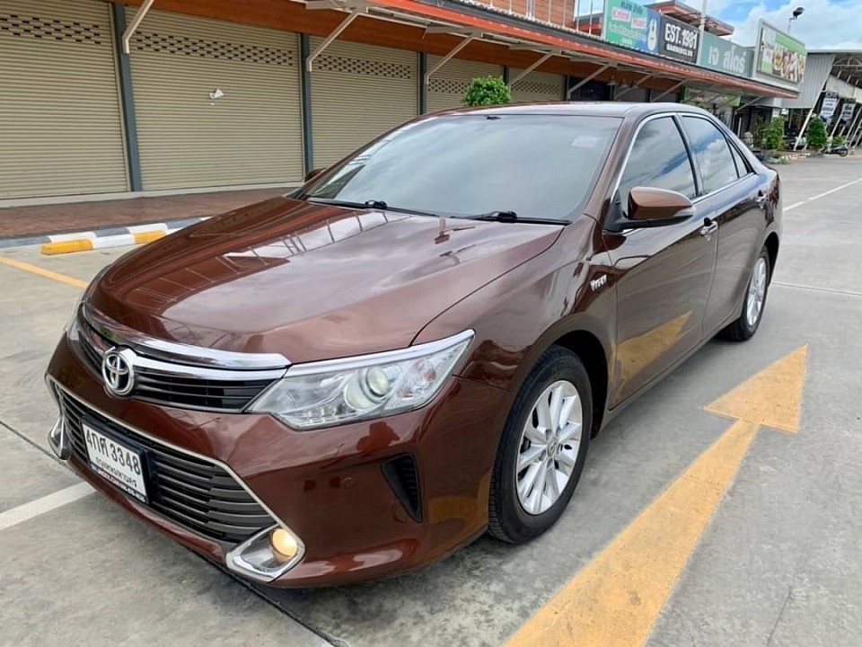 camry 5 ที่นั่ง